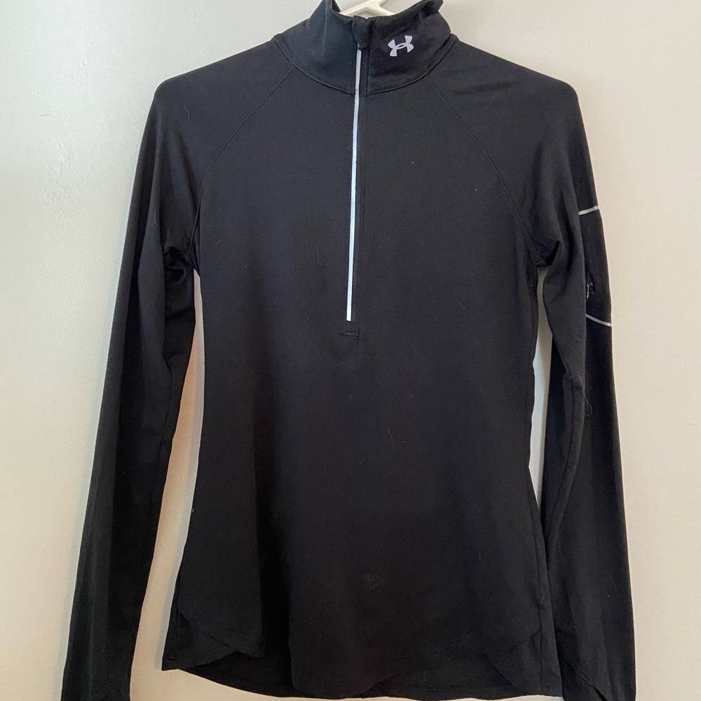 Under Armour Women's Black Long Sleeve Performance Top